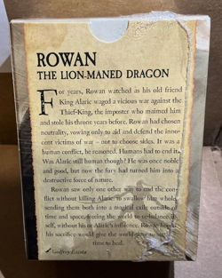 Dragon Shield Sleeves: Standard Matte Dual - Valor 100CT #4 - Image 3