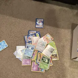 Nintendo Pokemon Random 25-Card Lot - Image 1