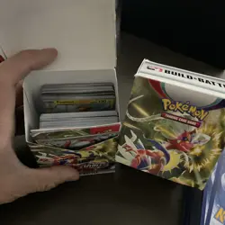 Pokemon TCG Scarlet and Violet Build and Battle - Image 5