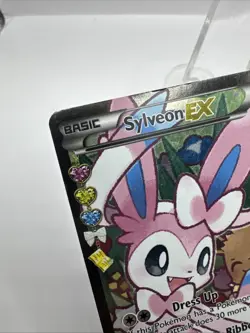 Sylveon EX RC32 - Ultra Rare Holo - Pokemon Generations Radiant Collection MP - Image 2