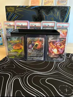 Pokemon TCG Charizard V/VMAX/VSTAR SWSH260-262 Promo Holo 3 Card Lot - Image 1