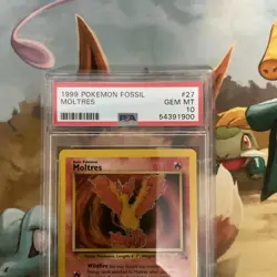1999 Pokemon Fossil Moltres 27/62 PSA 10 - Image 2