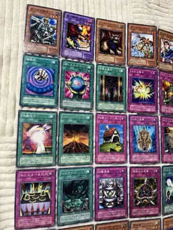 vintage japanese yugioh 30 Card lot - Image 3