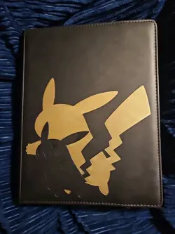 Pokemon Pikachu Ultra Pro Black Binder with 197 Japanese and Spanish Cards. - Image 2