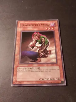 Yu-Gi-Oh! Gravekeeper's Vassal Common Card PGD-063 LP - Image 1
