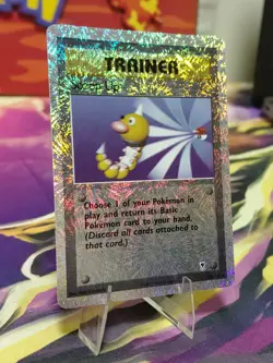 Pokemon TCG Trainer Scoop Up 104/110 Reverse Holo Legendary Collection NM/LP - Image 3