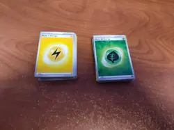 Pokemon Assorted Energies 80+ Card Lot - Image 1