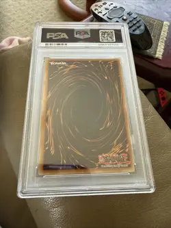 PSA 9 Yugioh 2017 Blue-Eyes Chaos Max Dragon MVP1-ENG04 Gold Rare 1st Edition - Image 2