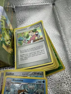 Pokemon Card Lot 2007 Dragon Frontiers And Others From 2006-2007. 100+ Cards - Image 4
