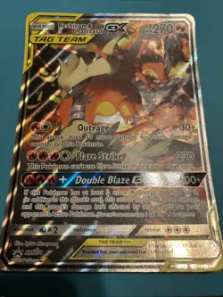 Reshiram & Charizard GX SM201 Jumbo Cards Holo - Image 1