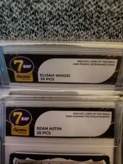 *SIGNED*Elijah Wood And Sean Astin Magic The Gathering Hard Sealed JSA - Image 5