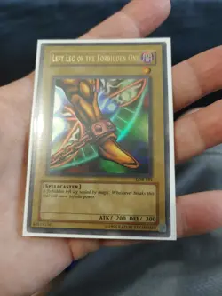 Yu-Gi-Oh! Left Leg Of The Forbidden One LOB-121 Ultra Rare OG Unlimited NM - Image 1
