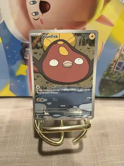 Pokemon TCG Stunfisk 118/086 Sv: White Flare Illustration Rare Holo Card - Image 1