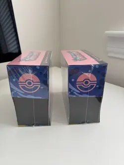 Chaos Rising Pokemon Center Elite Trainer Box ETB - Image 2