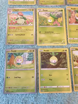 PETILIL & LILLIGANT BUNDLE OF POKEMON CARDS - Image 4