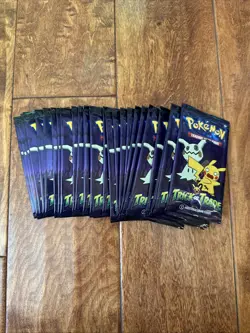 31 Packs Pokemon TCG Trick or Trade Booster Packs 2023 Halloween Card Lot Bundle 820650852572 - Image 1
