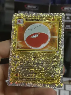Electrode 22/110 Legendary Collection 2002 Reverse Holo Pokemon Card TCG - Image 4