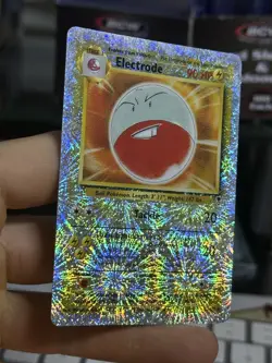 Electrode 22/110 Legendary Collection 2002 Reverse Holo Pokemon Card TCG - Image 5