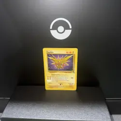 Pokemon TCG Zapdos Fossil Non-Holo Card 30/62 1999 MP - HP - Image 1
