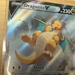 Dragonite V Alt Full Art Holo Ultra Rare 192/203 Evolving Skies - Image 2