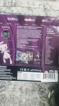 Pokemon League Battle Deck Mew VMAX Fusion Strike Foil Cards 60-Card Deck 2022 - Image 2