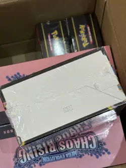 Pokemon TCG: Mega Evolution-Chaos Rising Booster Display Box (36 Packs) - Image 5