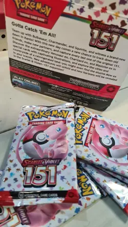 Pokemon TCG Scarlet & Violet 151 Booster Pack 10 Cards English - Image 4