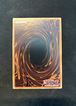 Yu-Gi-Oh! Dark Magician Girl MVP1-ENG56 1st Edition Gold Rare NM - Image 2