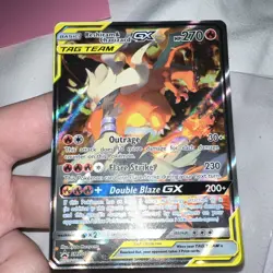 Reshiram & Charizard GX TAG TEAM Promo Holo SM Black Star SM201 270 HP EN - Image 2