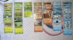 Destined Rivals, 165 Cards: Common, Uncommon And Holos, Base Set - Image 1