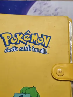 🔥1999 Vintage Pokemon Yellow Bulbasaur Binder With 30 4-Pocket Plastic 120ct - Image 4