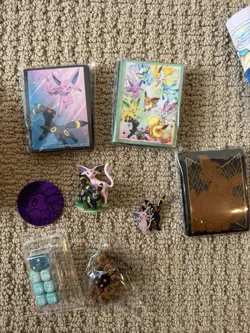 Pokemon Eevee Assorted Sleeves/Deck Box/Playmat/Play Markers & Dice Set - Image 2