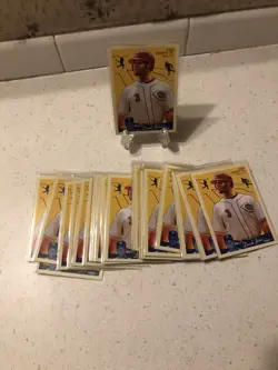 28 Card Lot 2007 Goudey Ken Griffey Jr Card #54. Mint Cards Beckett Value $84 - Image 1
