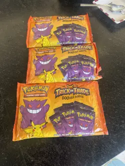 Pokemon TCG Trick or Trade BOOster Gengar Bundle 40 Mini Packs 120 Cards - Image 1