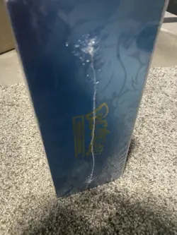 PLEASE READ BEORE BUYING**micro Holes In Plastic* Pokemon TCG Charizard X UPC - Image 4