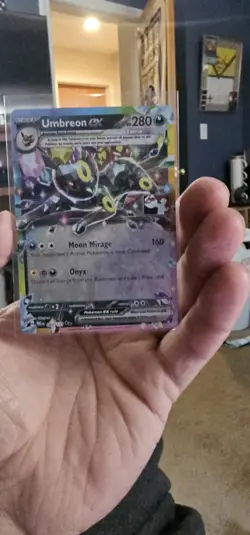 Play! Pokemon Prize Pack Series 7 Prismatic Evolutions 060/131 Umbreon ex NM - Image 1