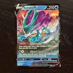 Suicune V 031/203 Pokemon Evolving Skies Sword & Shield Ultra Rare Holo Card NM - Image 1