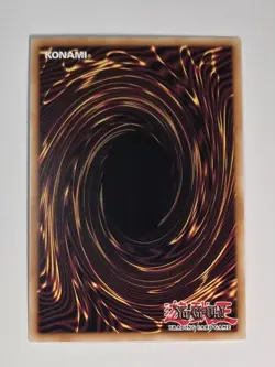 Red-Eyes Zombie Dragon SDZW-EN001 1st Edition Ultra Rare Yugioh TCG NM+ - Image 2