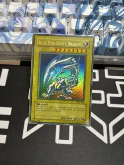 YuGiOh Blue Eyes White Dragon SDK-001 FADED Misprint Ultra Rare - Image 1