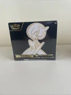 Pokemon Center Mega Evolution Lucario Gardevior Elite Trainer Box ETB box damage - Image 2