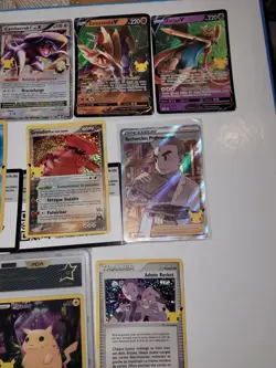Pokemon 30 Cartes Celebrations 25 Ans full Set Holo + Pikachu PCA G Leviator ob - Image 4