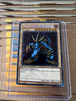 Yu-Gi-Oh! TCG Tri-Horned Dragon Legend of Blue Eyes White Dragon LOB-000... - Image 1