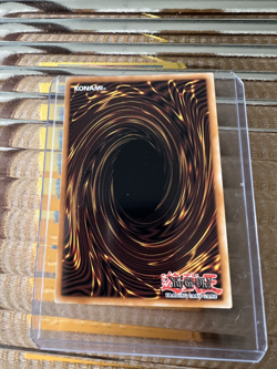 Yu-Gi-Oh! TCG Tri-Horned Dragon Legend of Blue Eyes White Dragon LOB-000... - Image 2