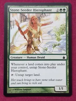 Magic The Gathering RAVNICA CITY OF GUILDS STONE-SEEDER HIEROPHANT card MTG - Image 1