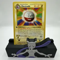 Electrode #21/102 1st Edition Shadowless Base Set Pokemon TCG - Image 1