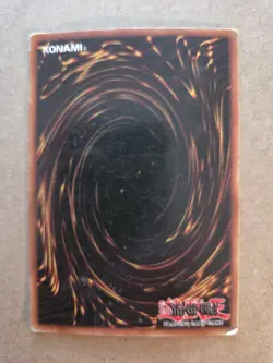 Konami Yu-Gi-Oh! Blue-Eyes White Dragon LOB-EN001 Ultra Rare Holo Unlimited - Image 2