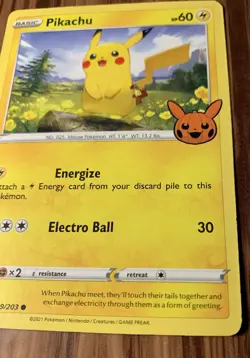 Pokemon Card TCG Pikachu Trick or Trade Halloween 049/203 2021 Card - Image 4