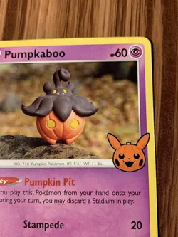 Pumpkaboo 076/203 Yuka Morii Clay Art - Evolving Trick Or Trade Pokemon Card - Image 5