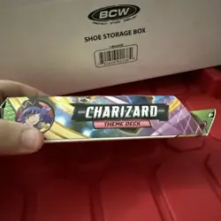 Pokemon TCG Sword and Shield Vivid Voltage Charizard Theme Deck - 60 Cards - Image 2
