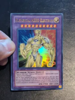 Yu-Gi-Oh! ULTRA RARE ELEMENTAL HERO ELECTRUM LCGX-EN052 1ST NM - Image 4